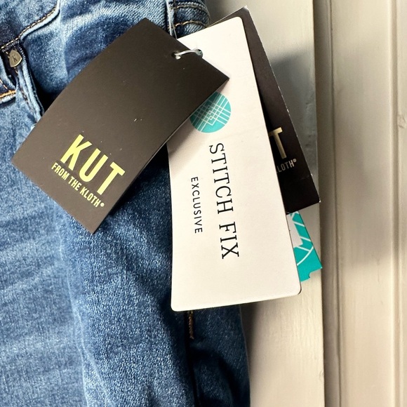 Kut from the Kloth Catherine Boyfriend Jeans Size 16W Medium indigo cuff Denim - Picture 11 of 14